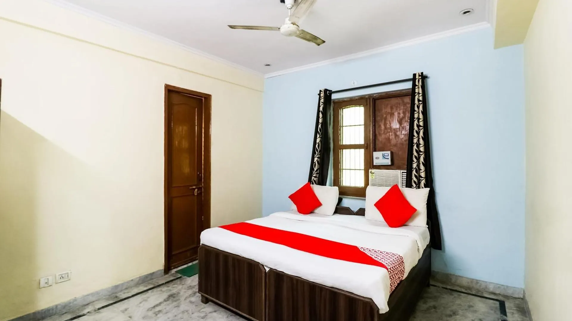 Hotel O Maurya Residency Gurgaon India